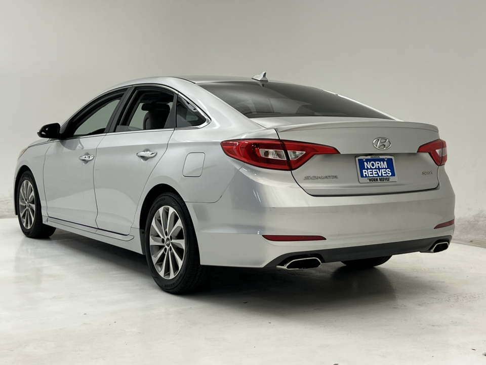 2016 Hyundai Sonata Base 8