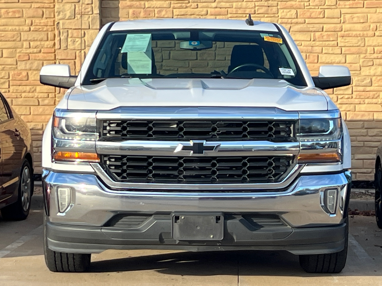 2017 Chevrolet Silverado 1500 LT 2