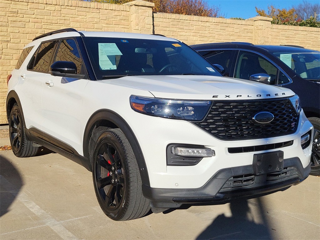 2021 Ford Explorer ST 3