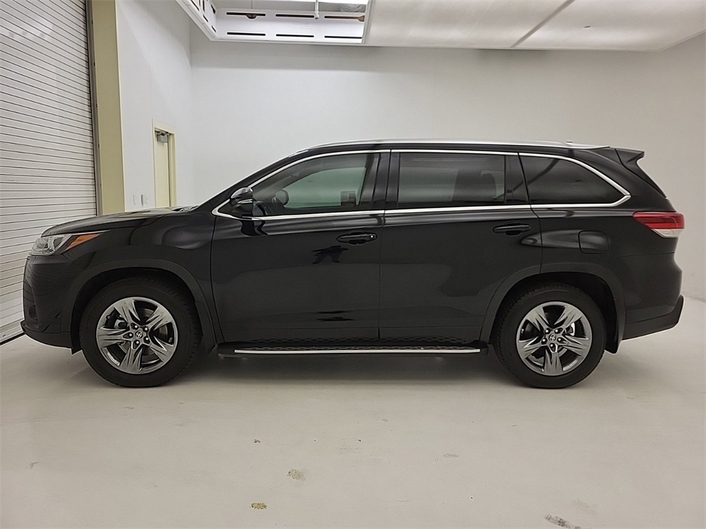 2018 Toyota Highlander XLE 2