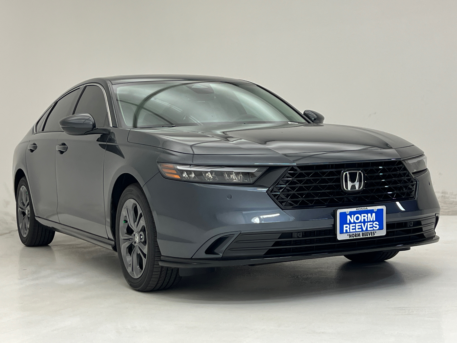 2025 Honda Accord Hybrid EX-L 3