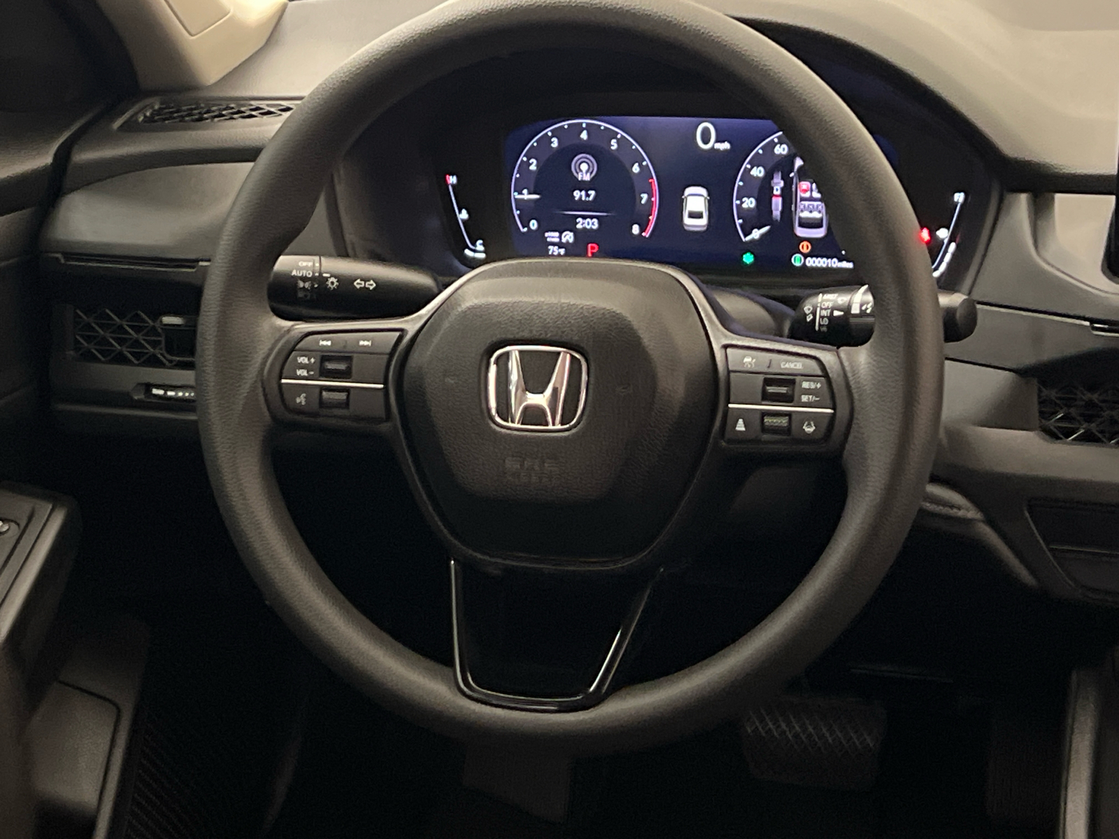 2025 Honda Accord LX 12