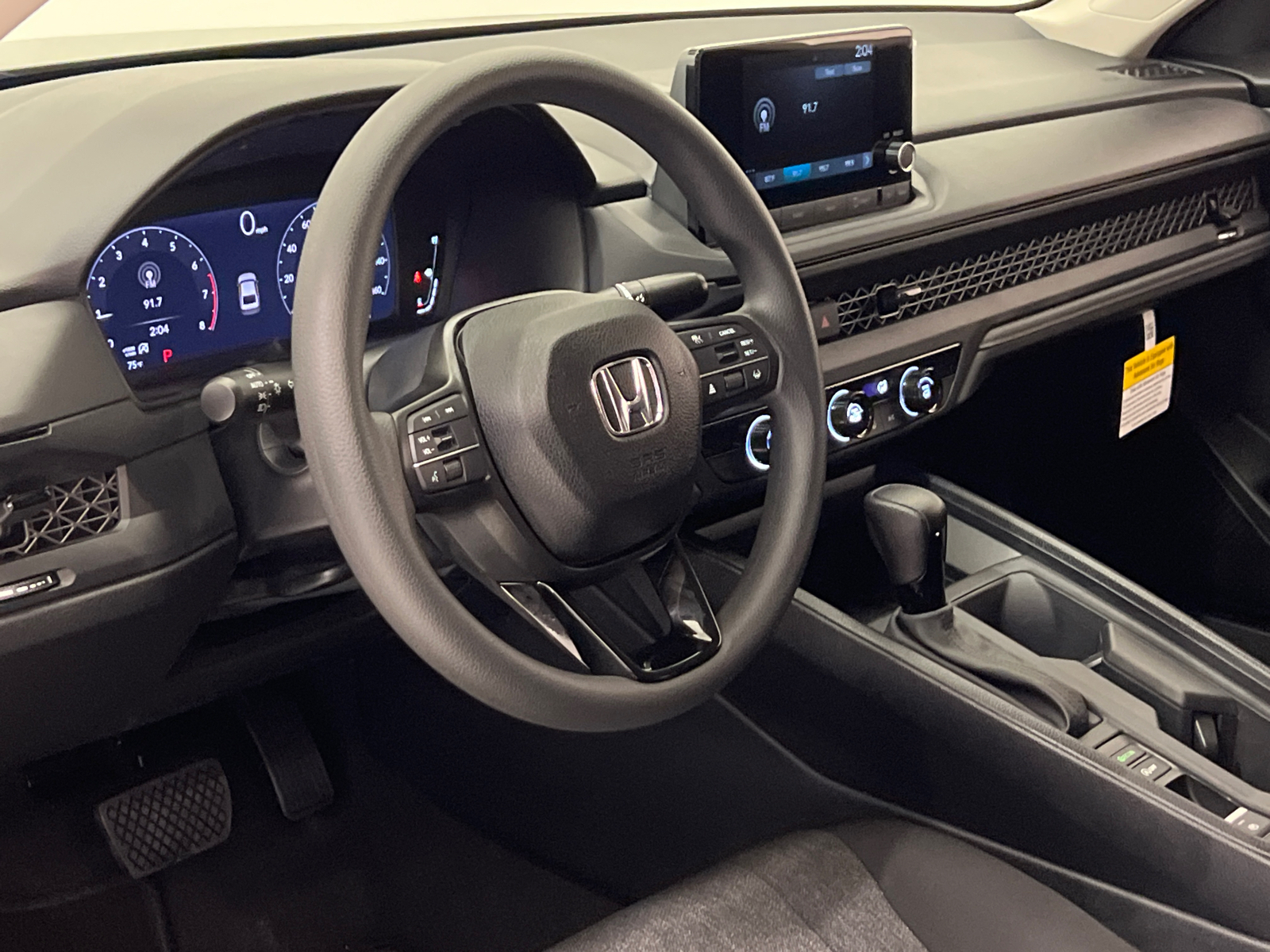 2025 Honda Accord LX 16