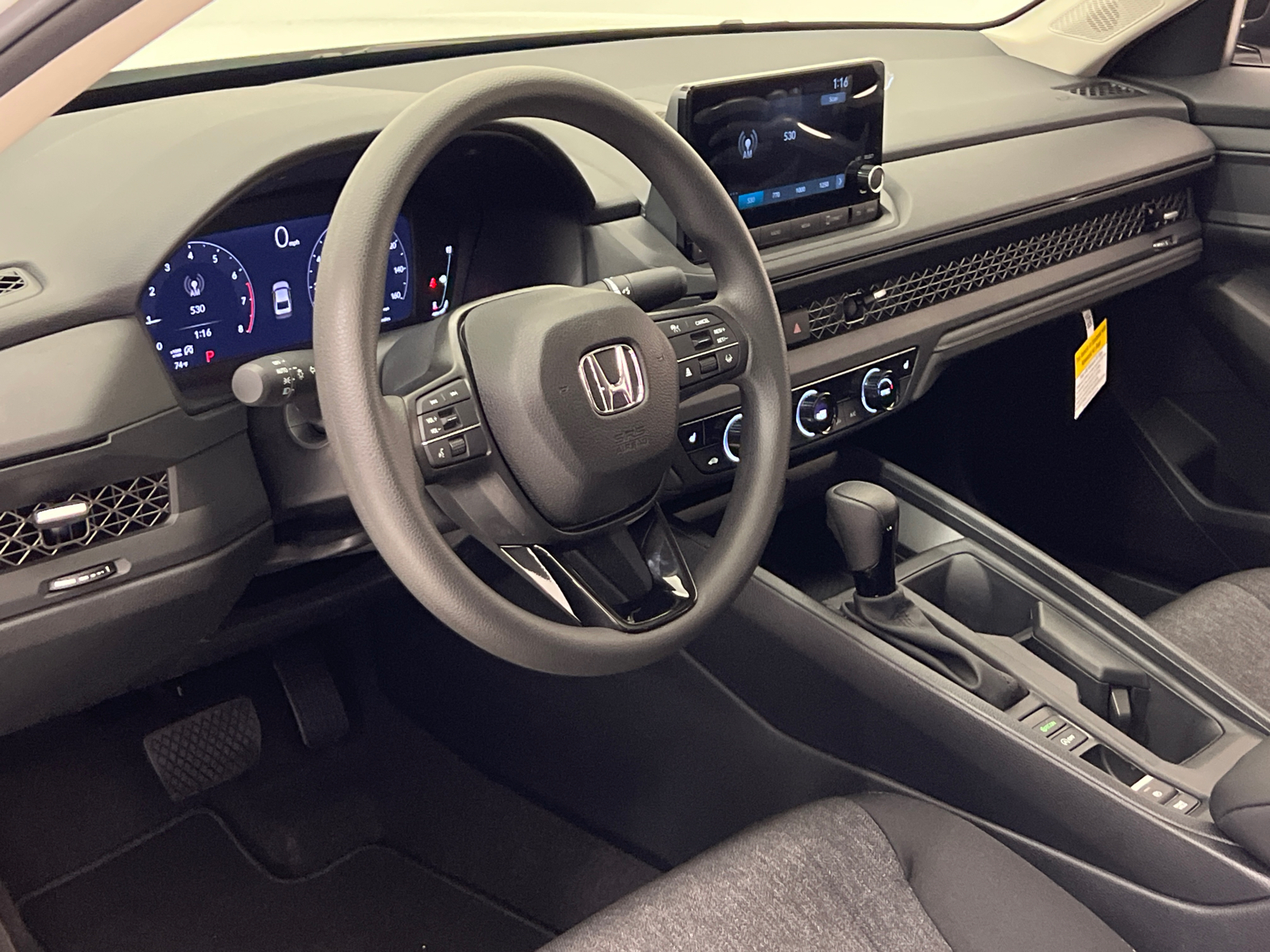 2025 Honda Accord SE 16