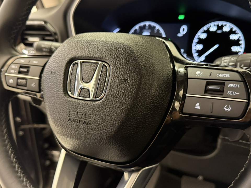 2025 Honda Pilot EX 21