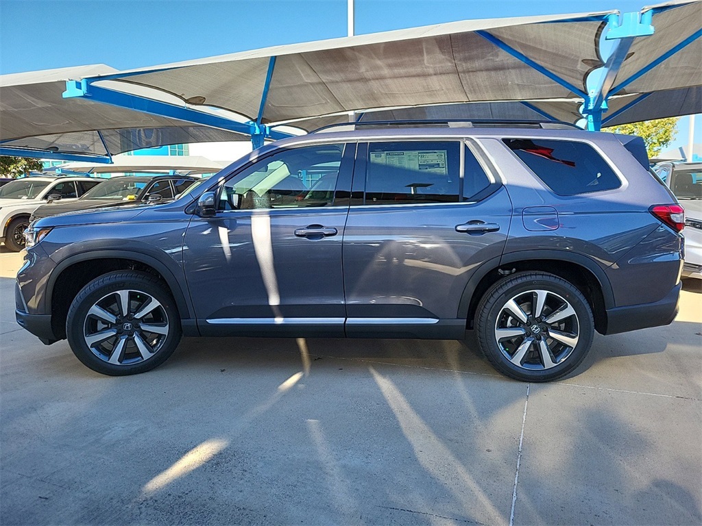 2025 Honda Pilot Touring 2