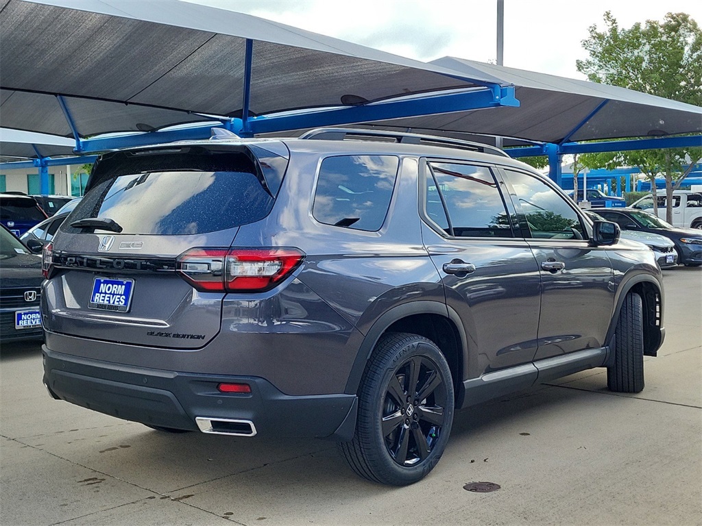 2025 Honda Pilot Black Edition 5