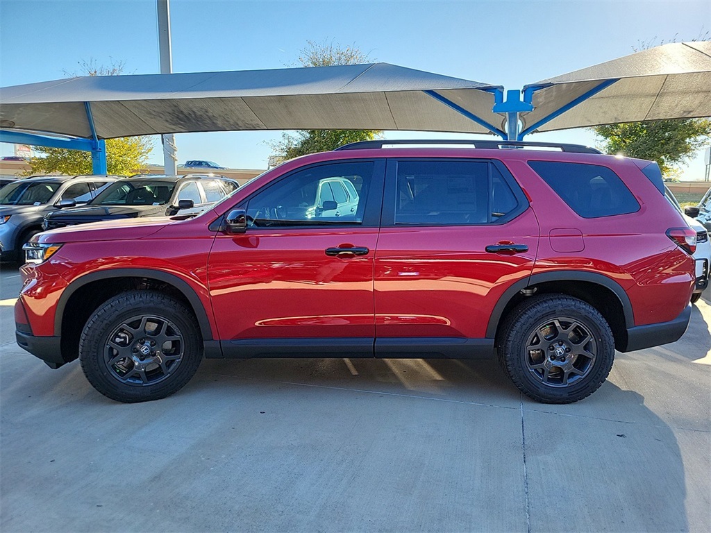 2025 Honda Pilot TrailSport 2