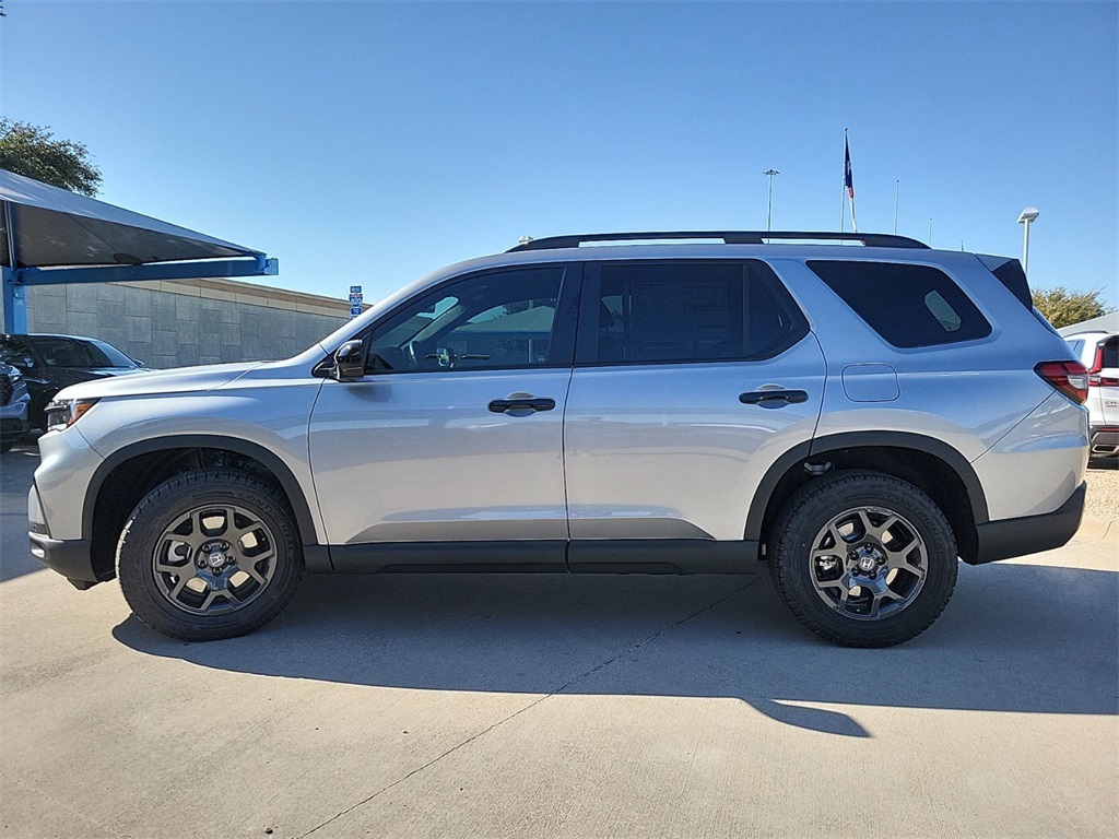 2025 Honda Pilot TrailSport 2