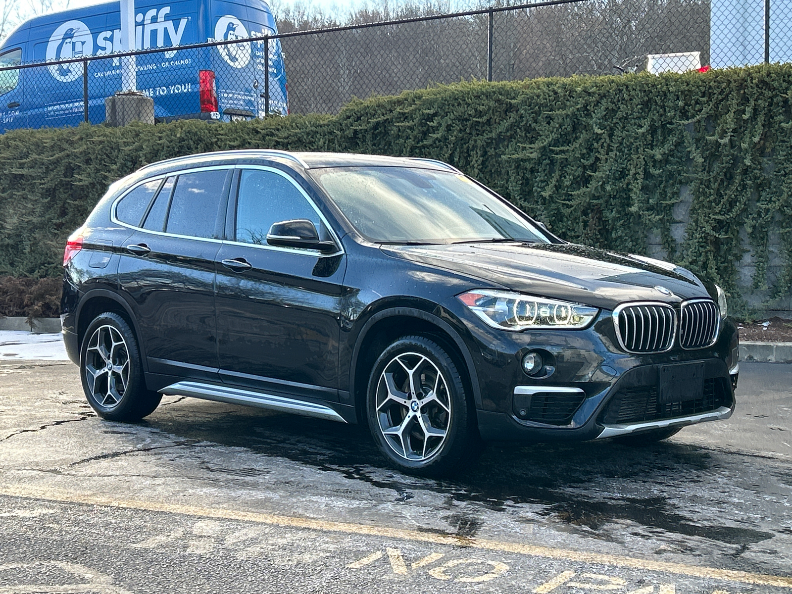 2018 BMW X1 xDrive28i 1