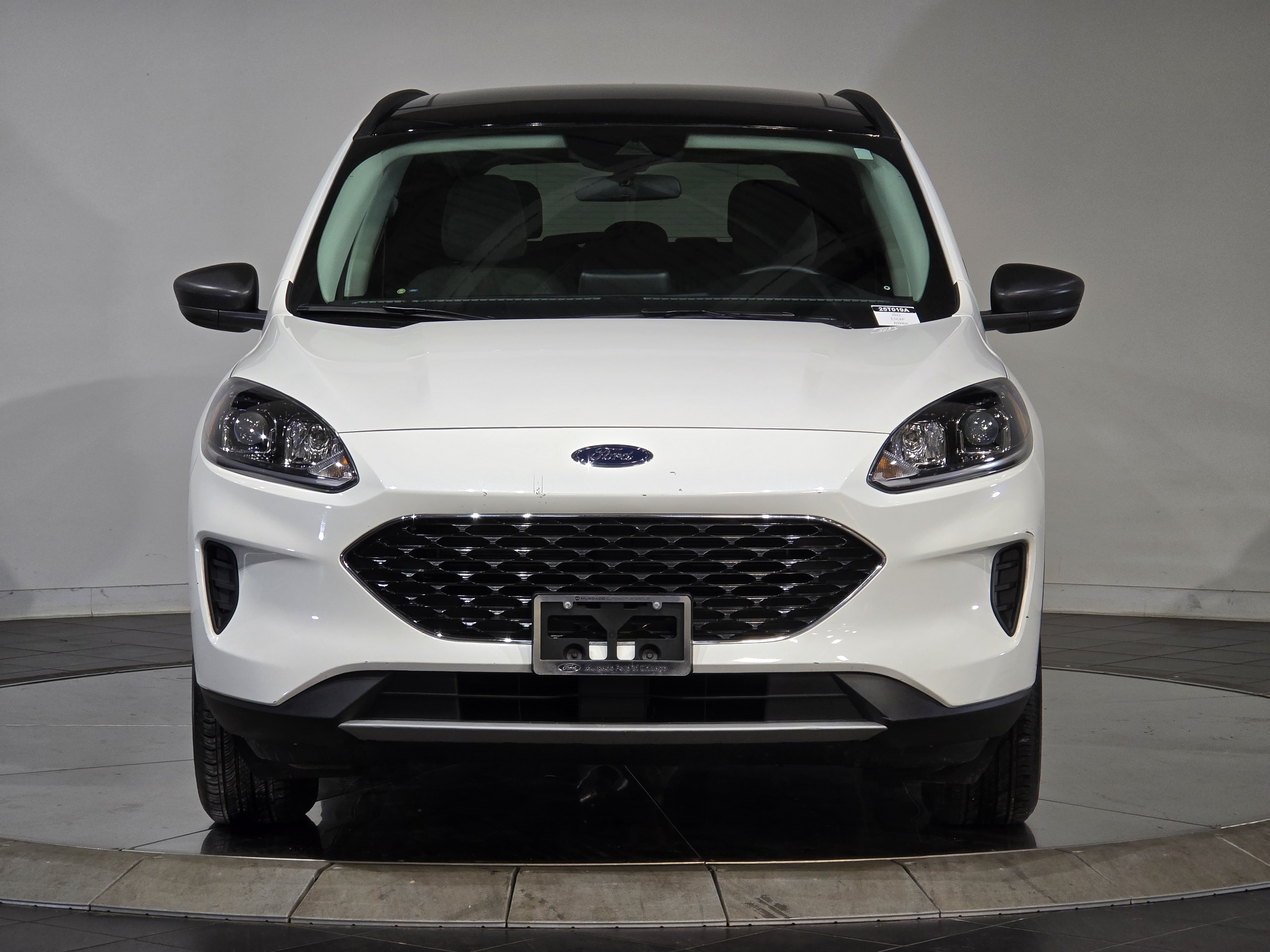 2022 Ford Escape SE Hybrid 2