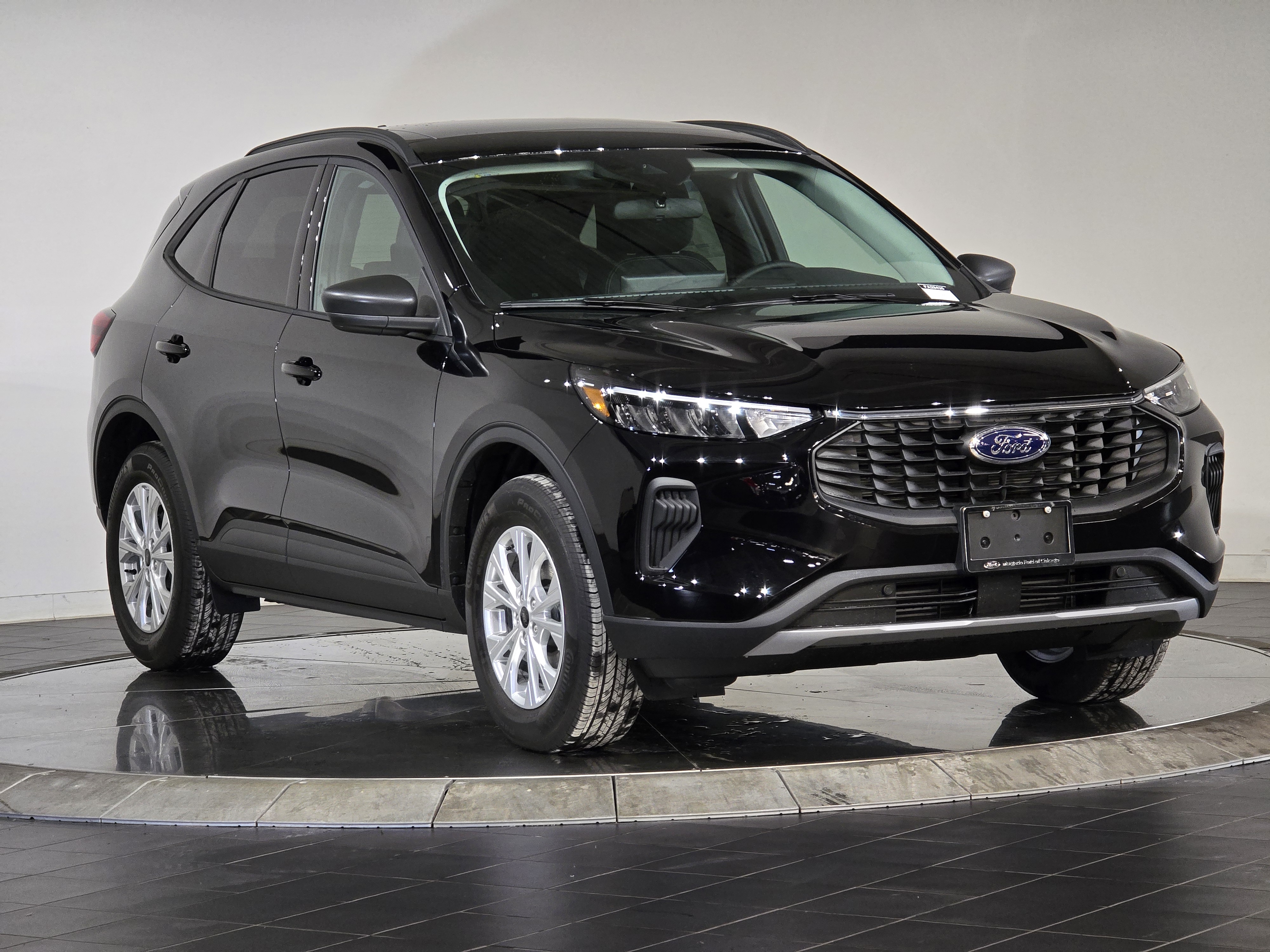 2025 Ford Escape Active 1