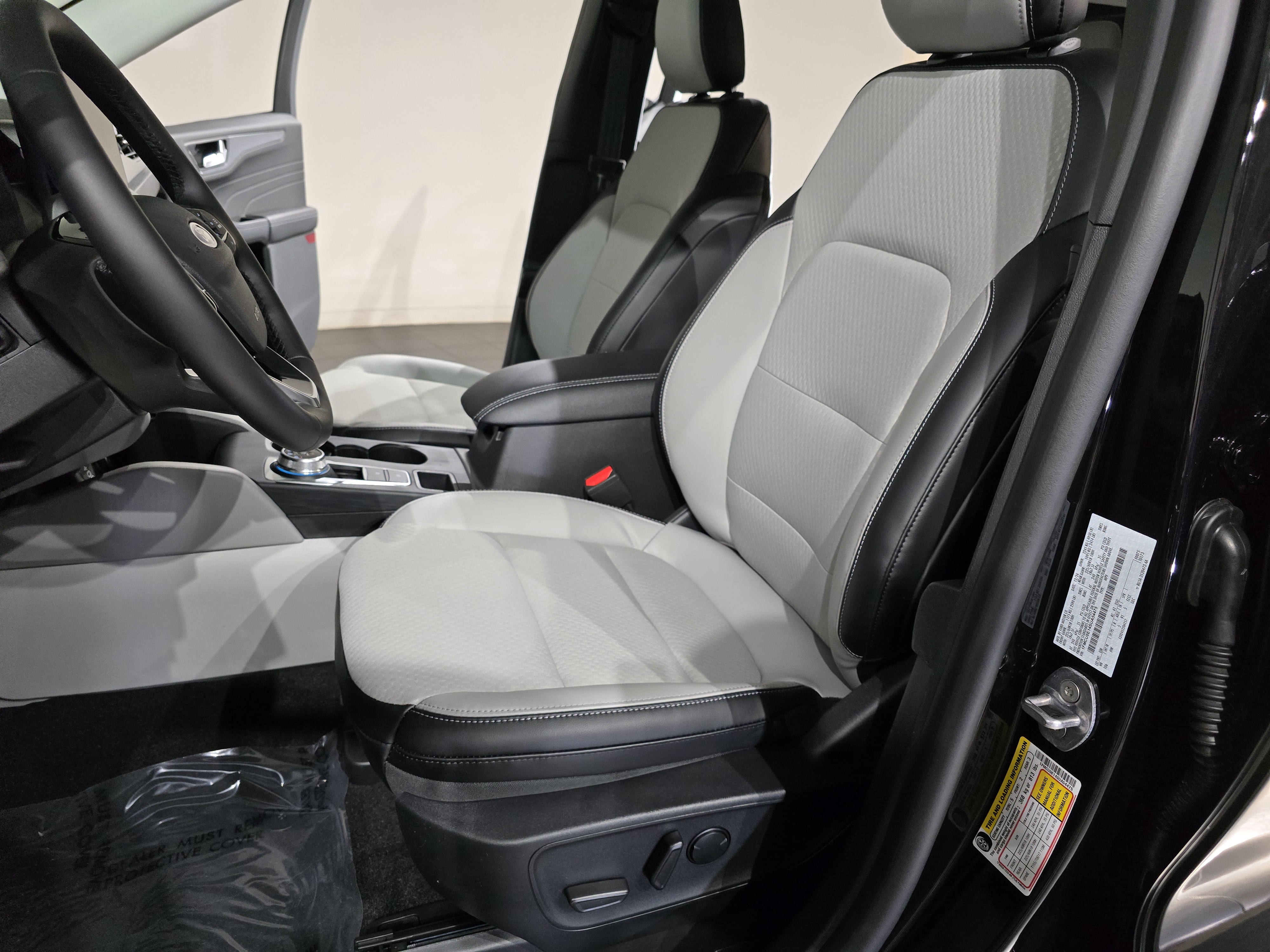 2025 Ford Escape Plug-In Hybrid Base 18