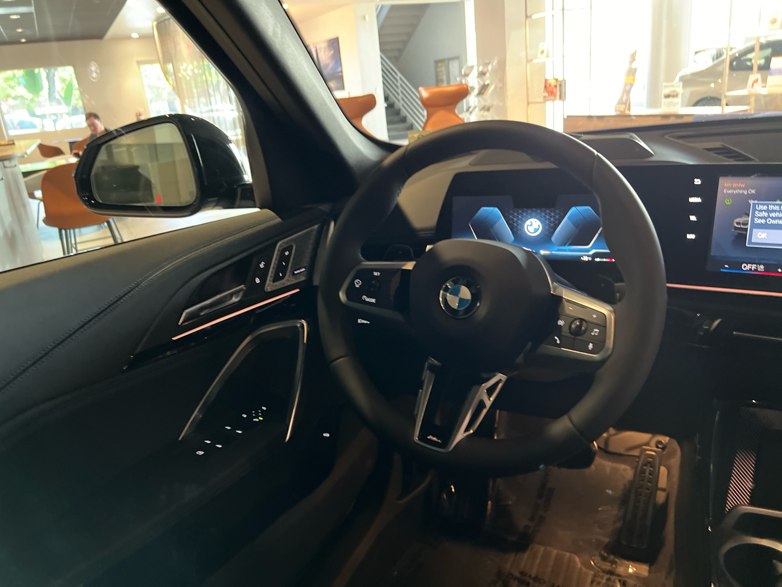 2024 BMW X1 xDrive28i 12