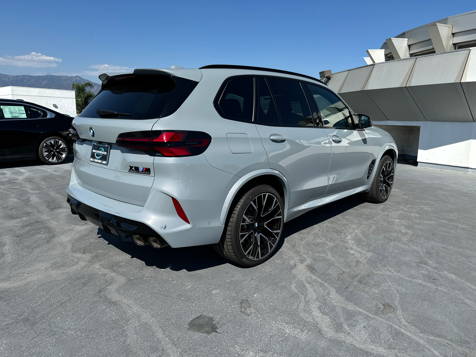 2025 BMW X5 M Competition 5