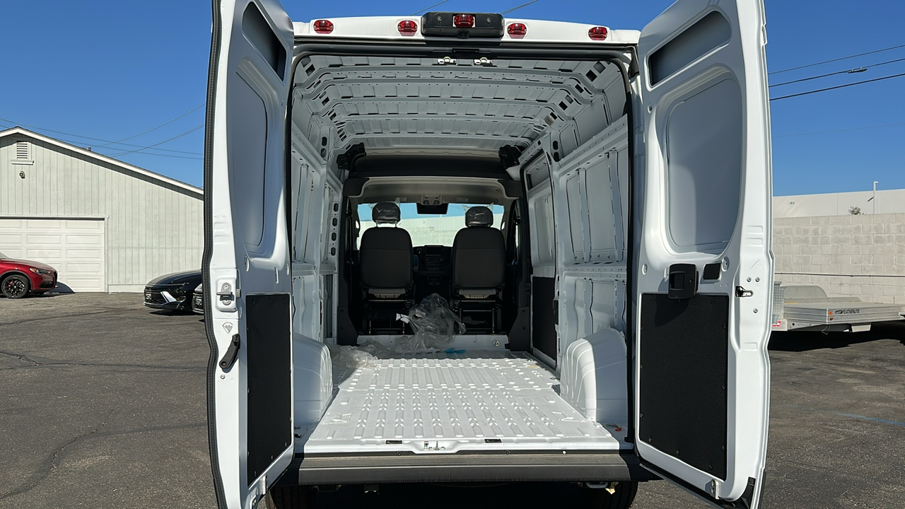 2023 Ram ProMaster Cargo Van High Roof 19