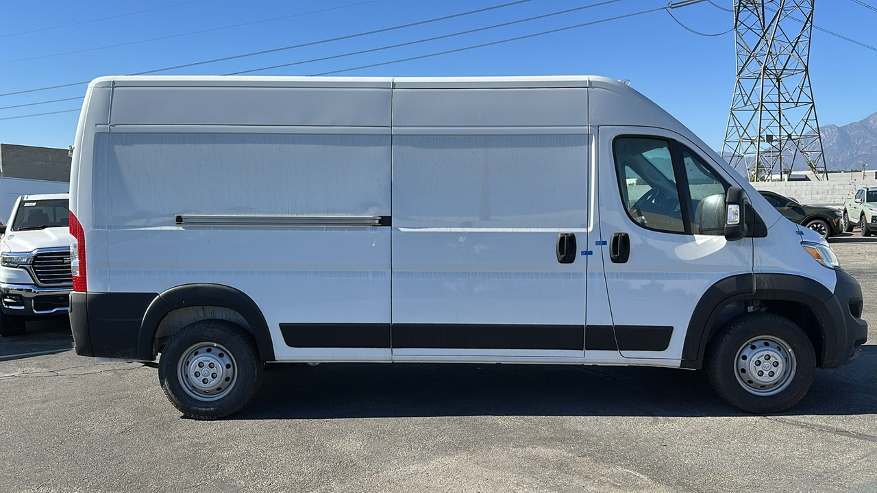 2023 Ram ProMaster Cargo Van High Roof 3