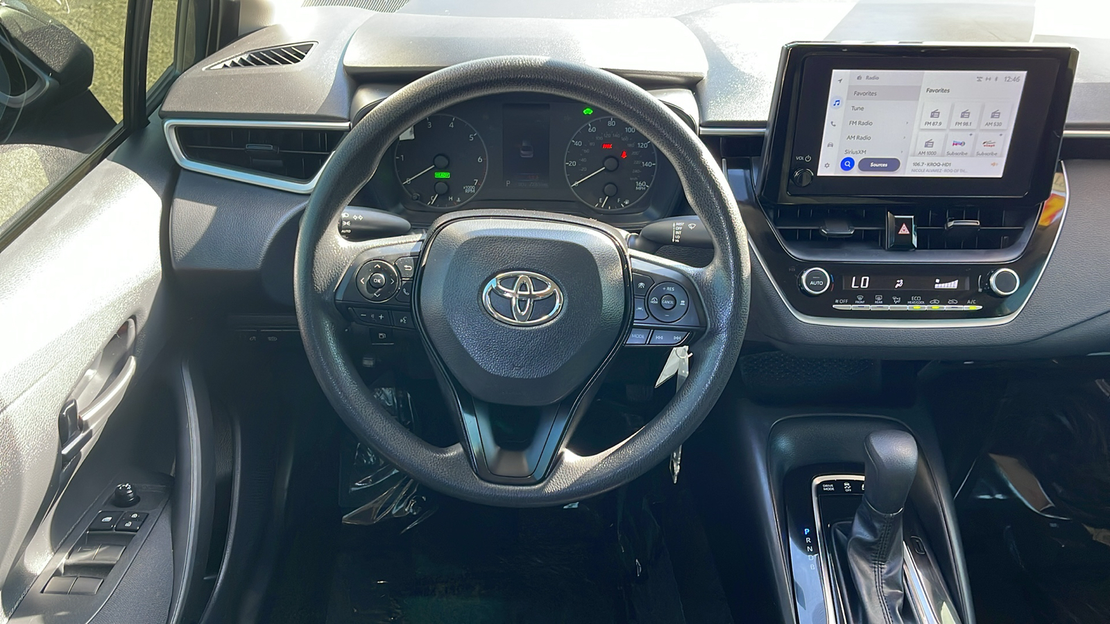 2023 Toyota Corolla Hybrid LE 13