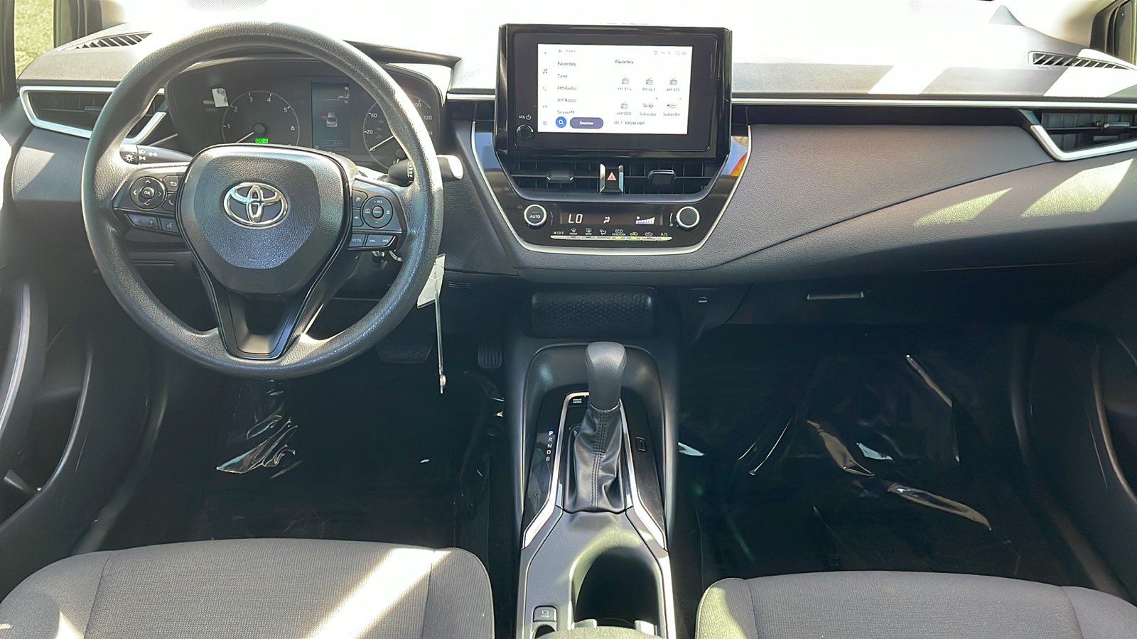 2023 Toyota Corolla Hybrid LE 14