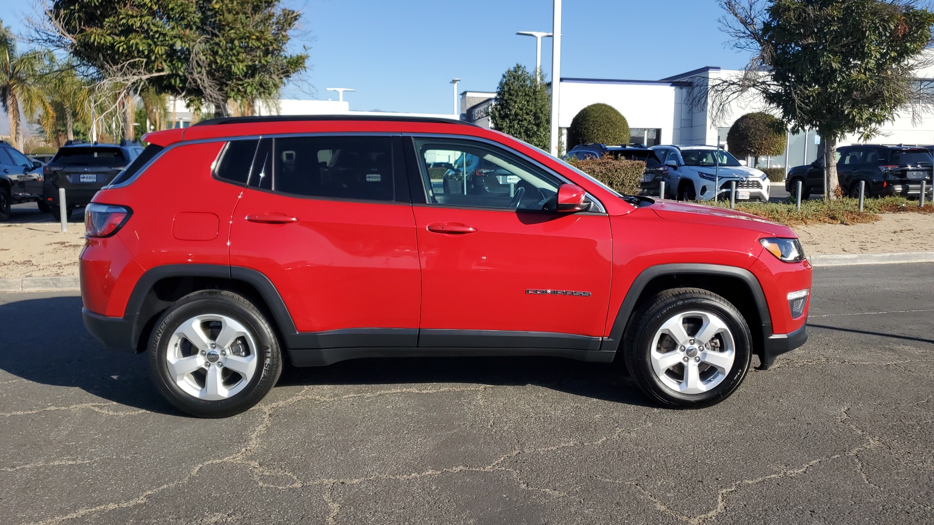 2018 Jeep Compass Latitude 2