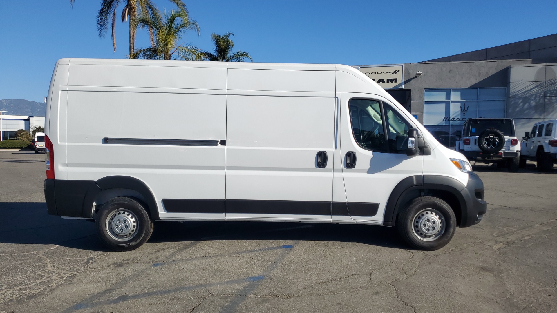 2024 Ram ProMaster Cargo Van Tradesman 2