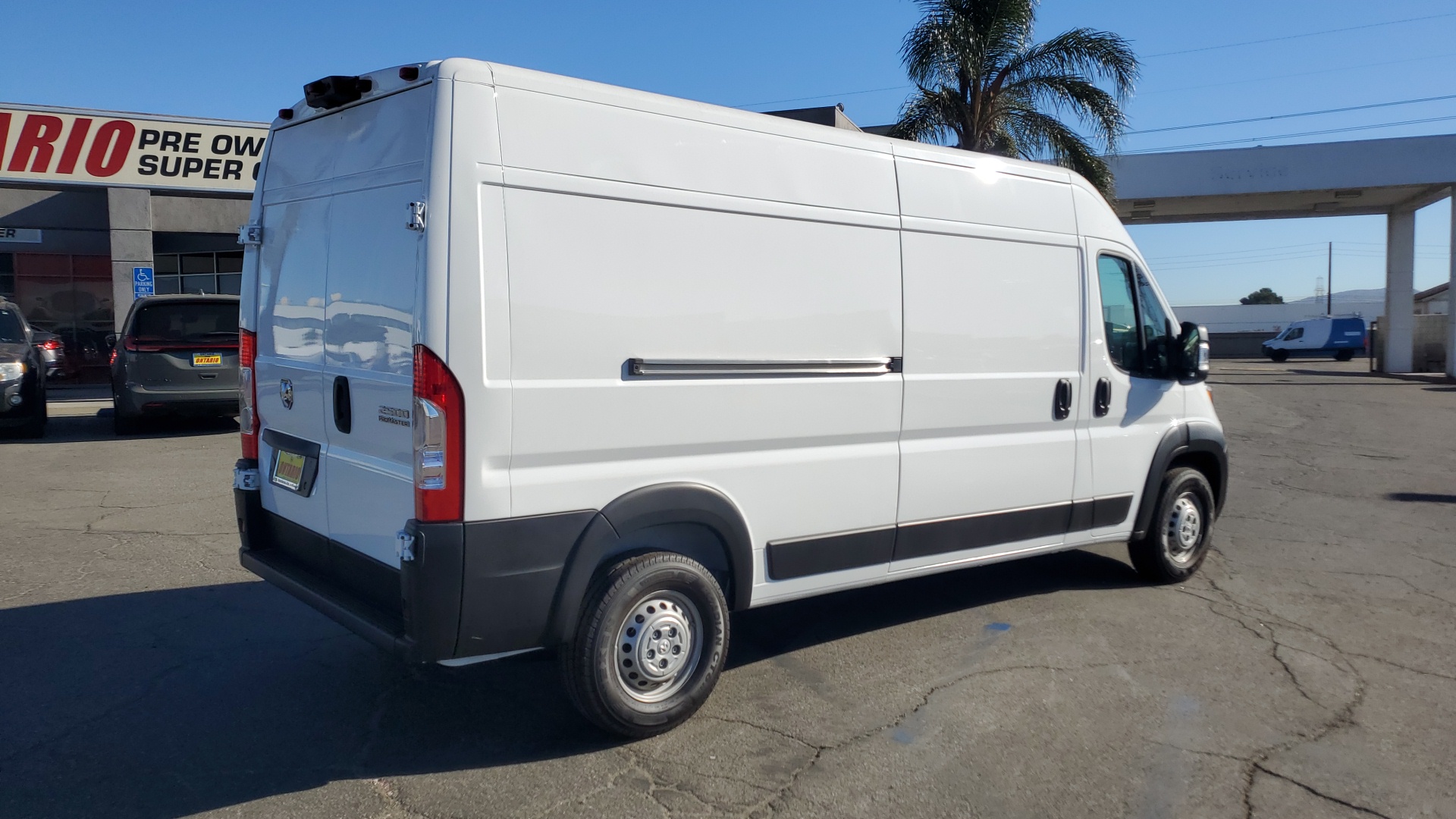 2024 Ram ProMaster Cargo Van Tradesman 3