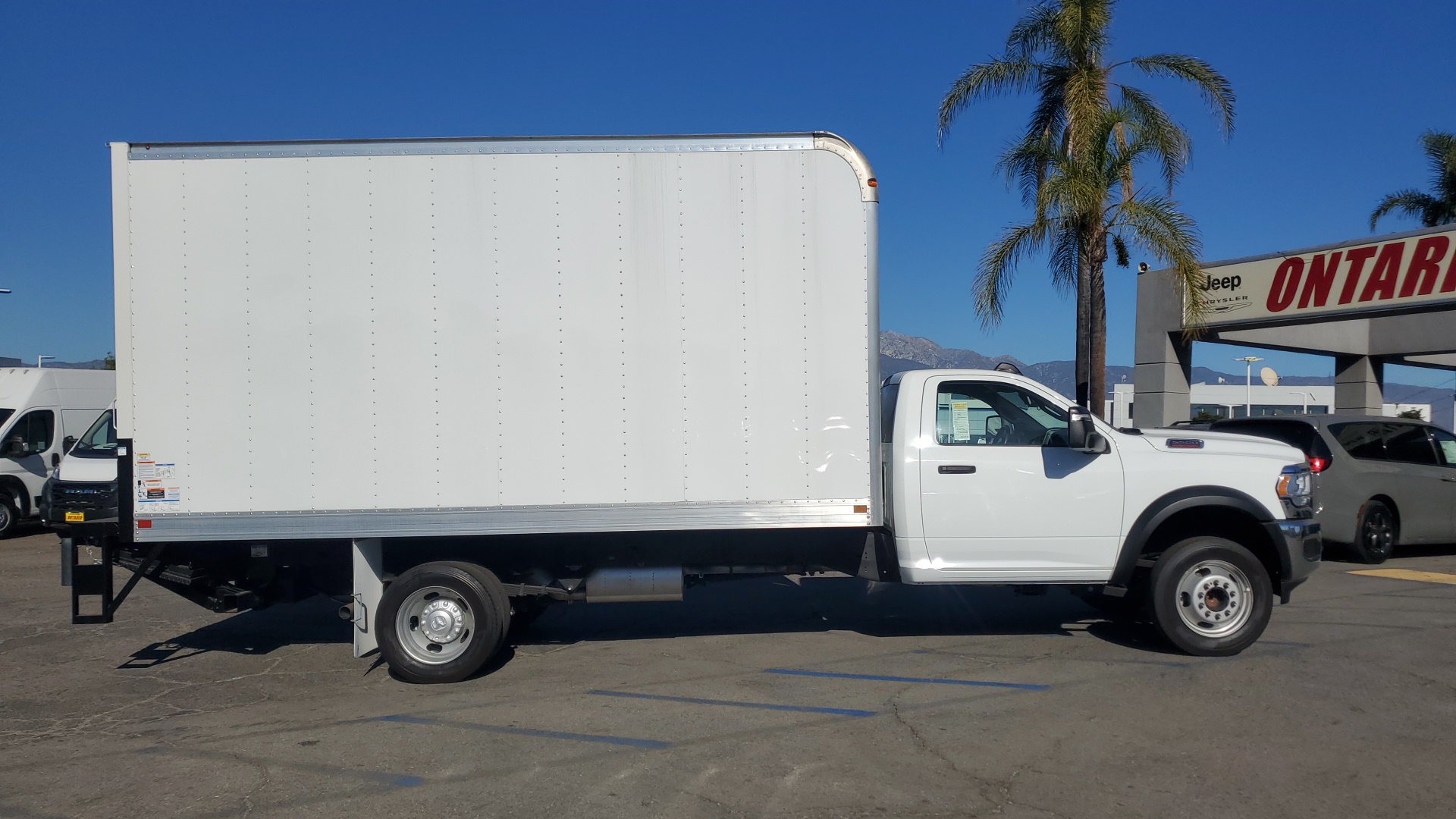 2024 Ram 5500 Chassis Cab Tradesman 2