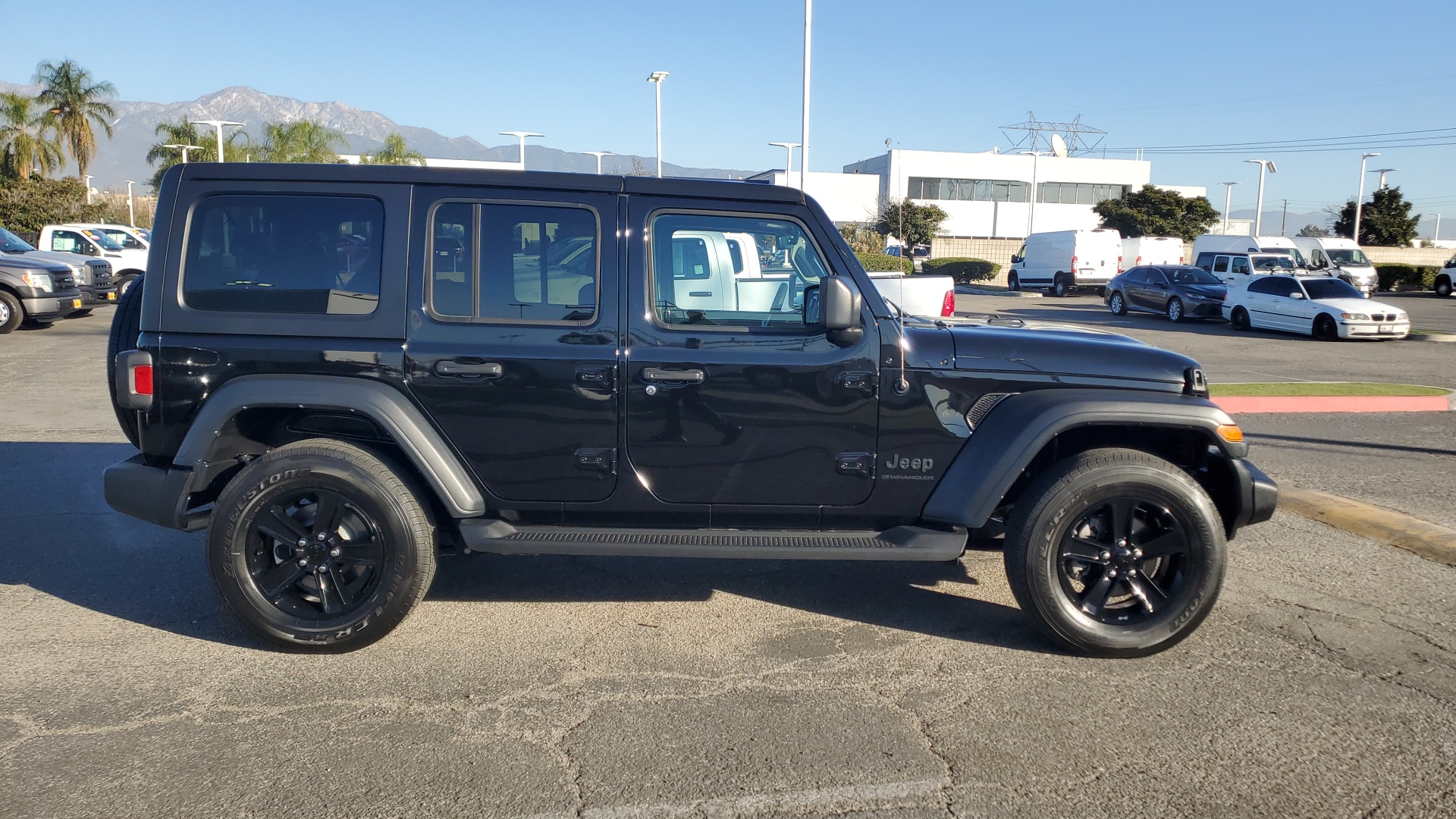 2023 Jeep Wrangler Sport 2