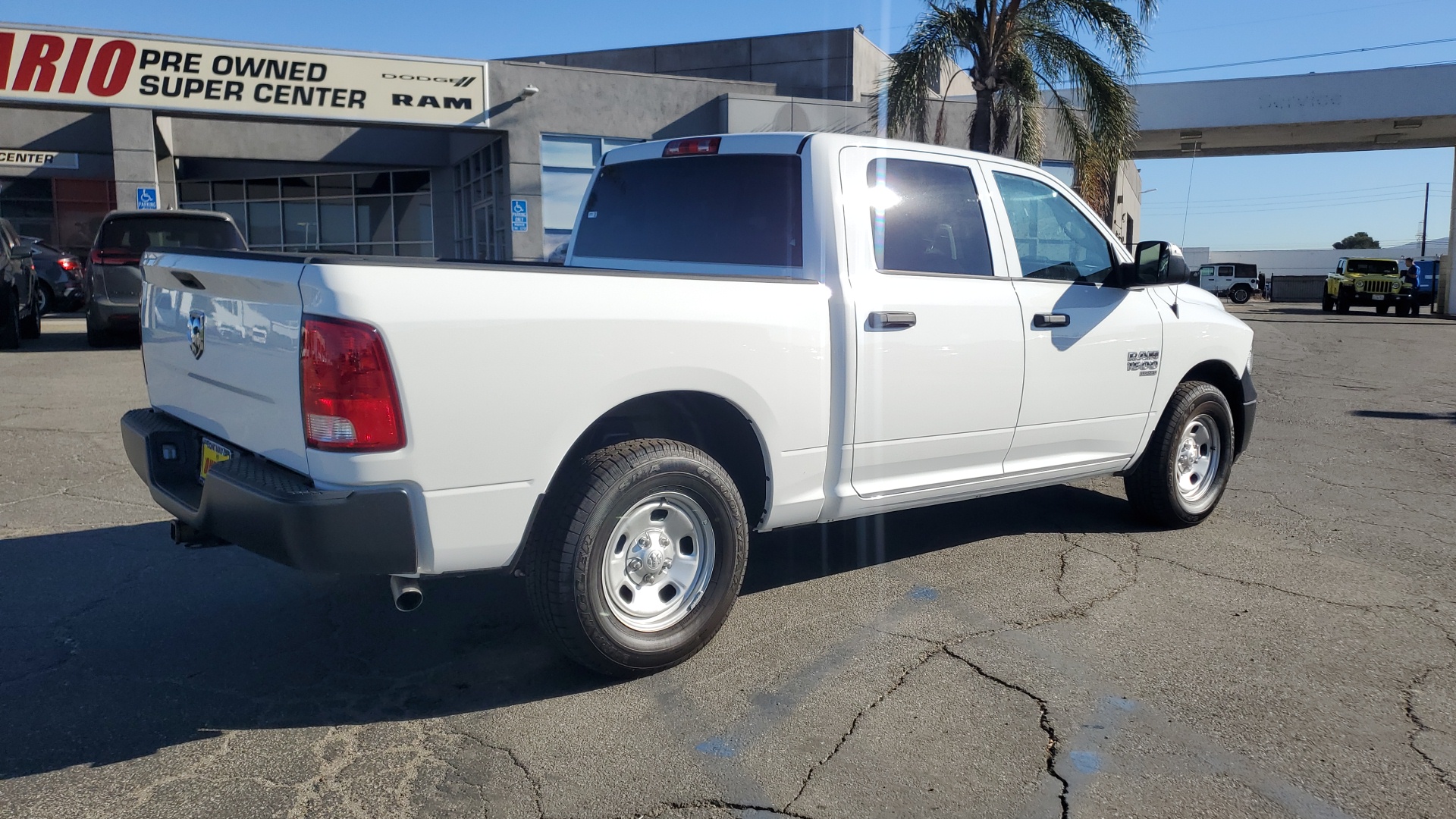 2024 Ram 1500 Classic Tradesman 3