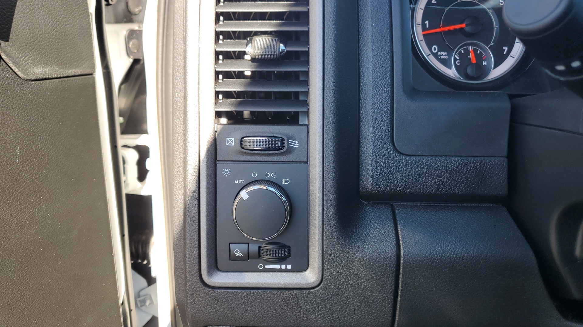 2024 Ram 1500 Classic Tradesman 23