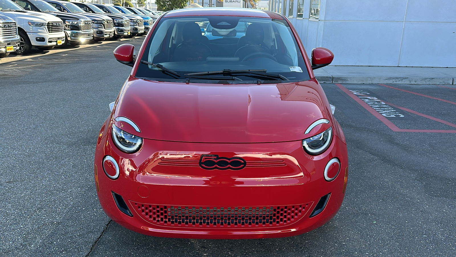 2024 FIAT 500e INSPI(RED) 9