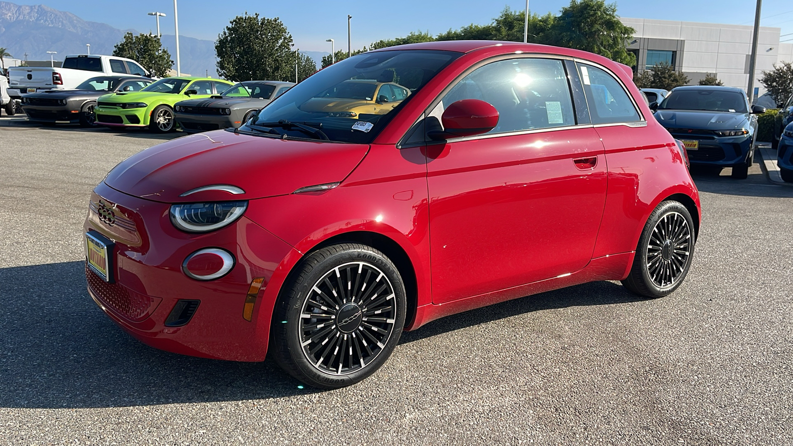 2024 FIAT 500e INSPI(RED) 7