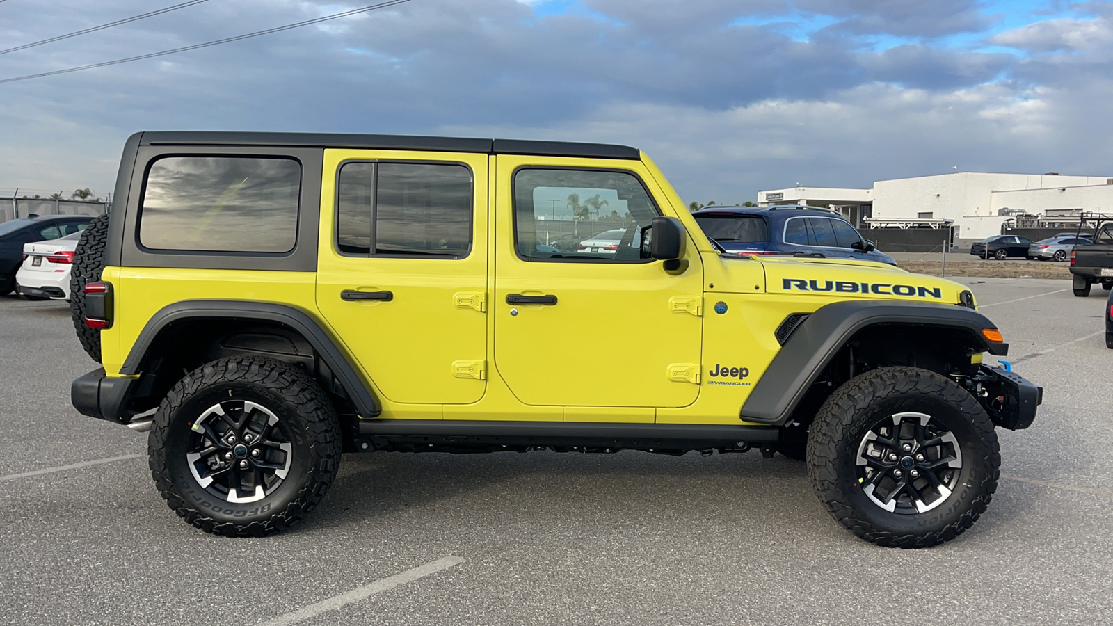 2024 Jeep Wrangler 4xe Rubicon 2