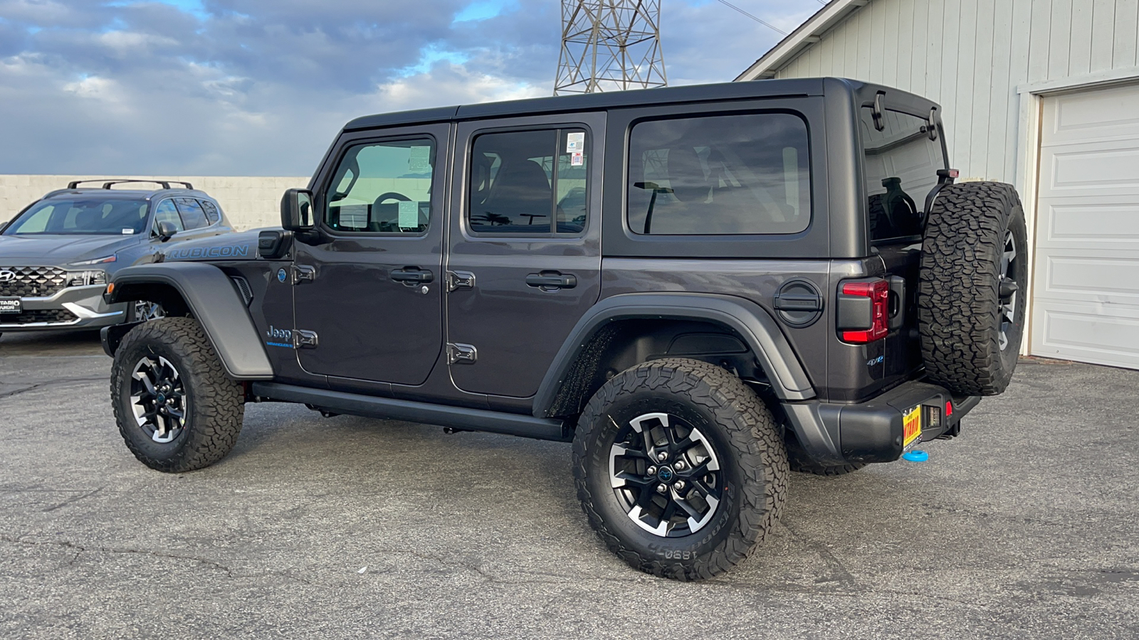 2024 Jeep Wrangler 4xe Rubicon 5