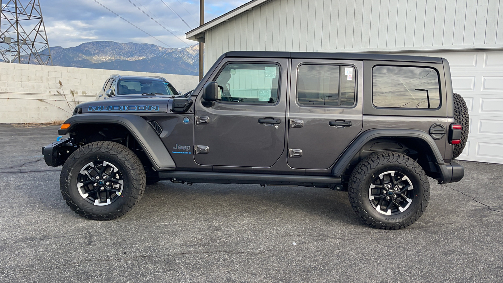 2024 Jeep Wrangler 4xe Rubicon 6