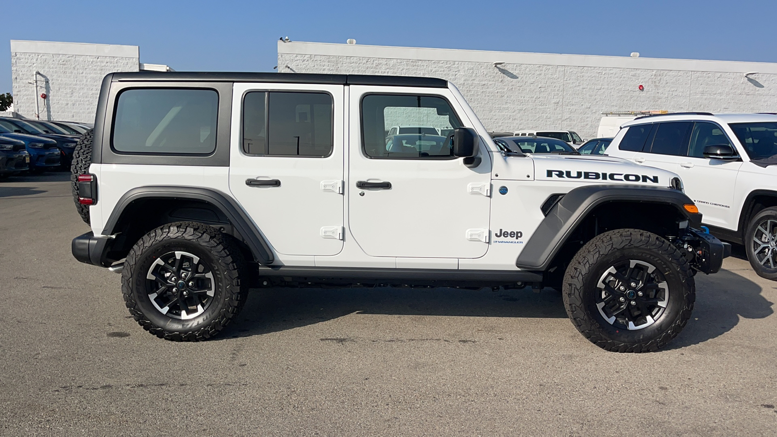 2024 Jeep Wrangler 4xe Rubicon 2