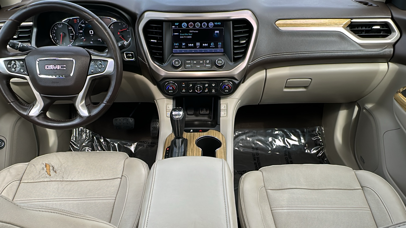 2018 GMC Acadia Denali 13