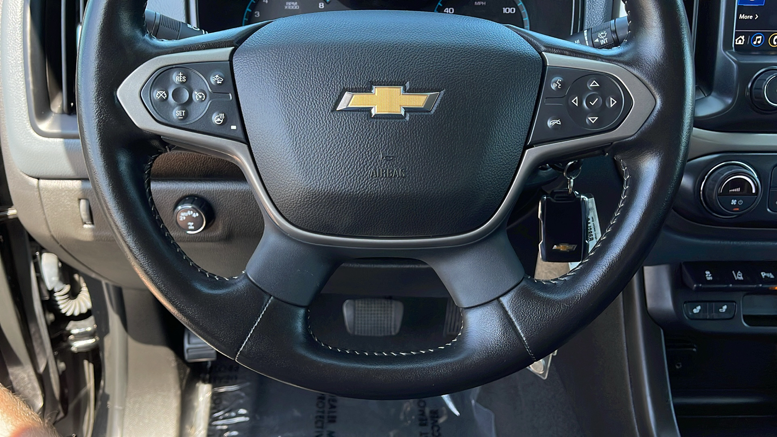 2022 Chevrolet Colorado Z71 19