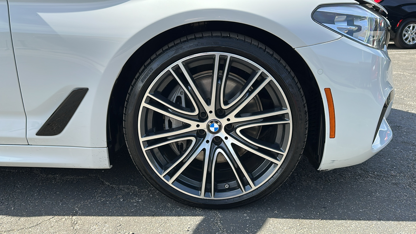 2020 BMW 5 Series 540i 31