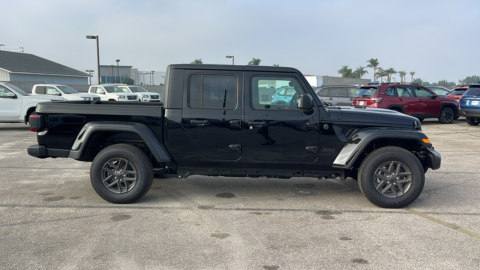 2024 Jeep Gladiator Sport S 2