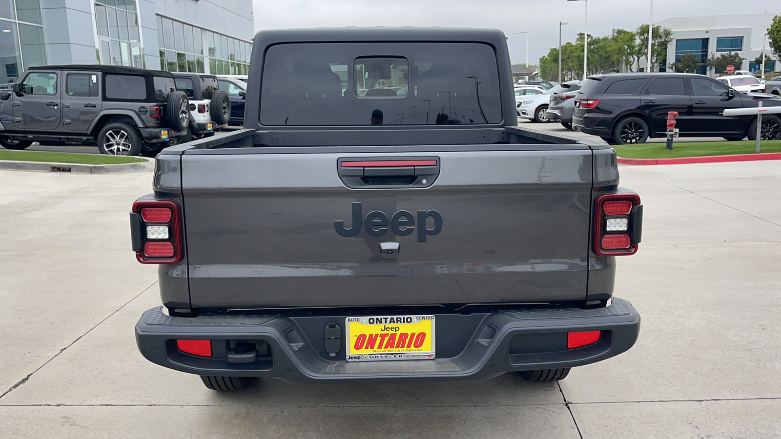 2024 Jeep Gladiator Sport S 4