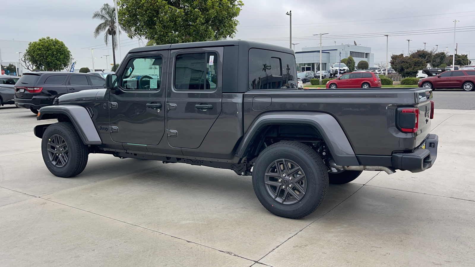 2024 Jeep Gladiator Sport S 5