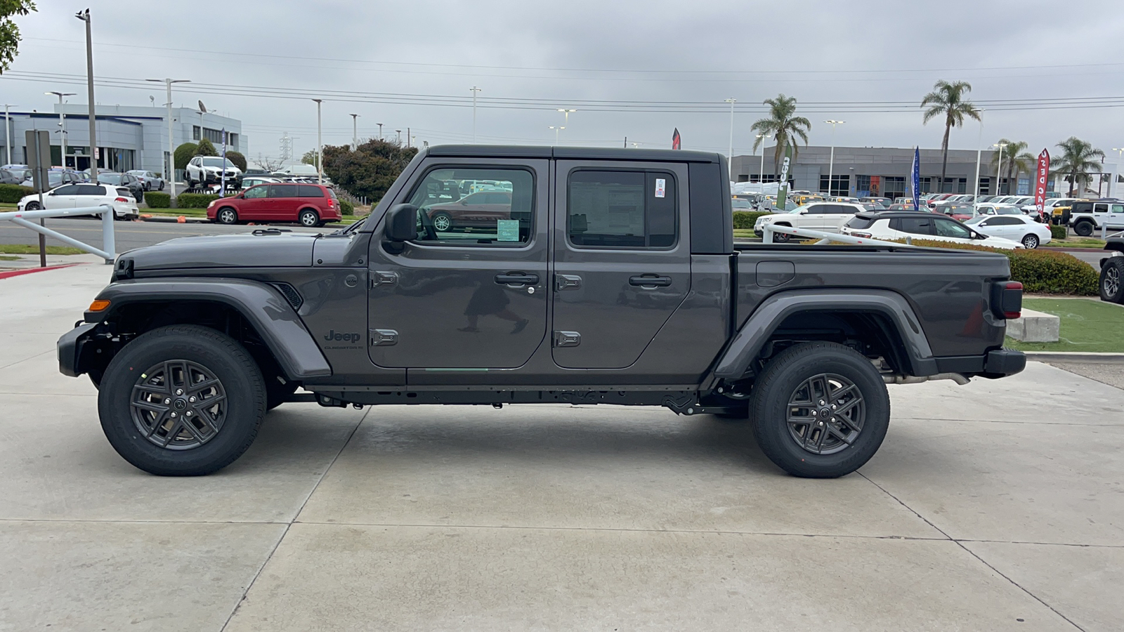 2024 Jeep Gladiator Sport S 6