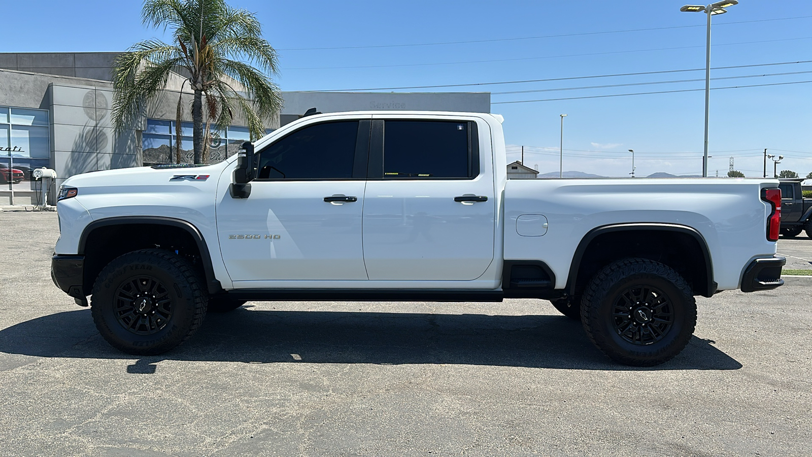 2024 Chevrolet Silverado 2500HD ZR2 7