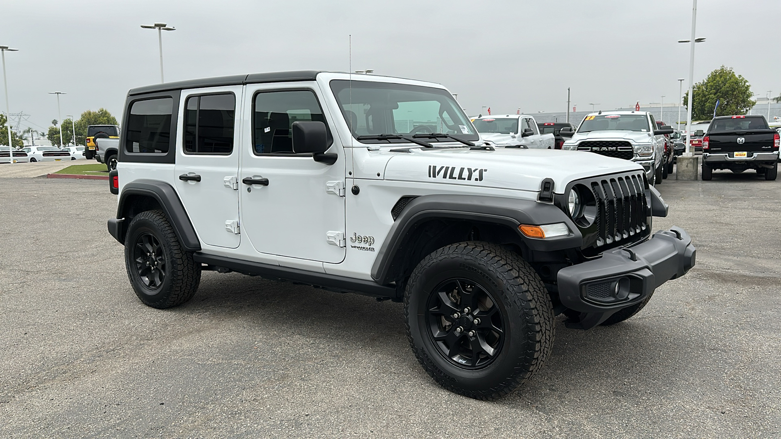 2020 Jeep Wrangler Unlimited Willys 2