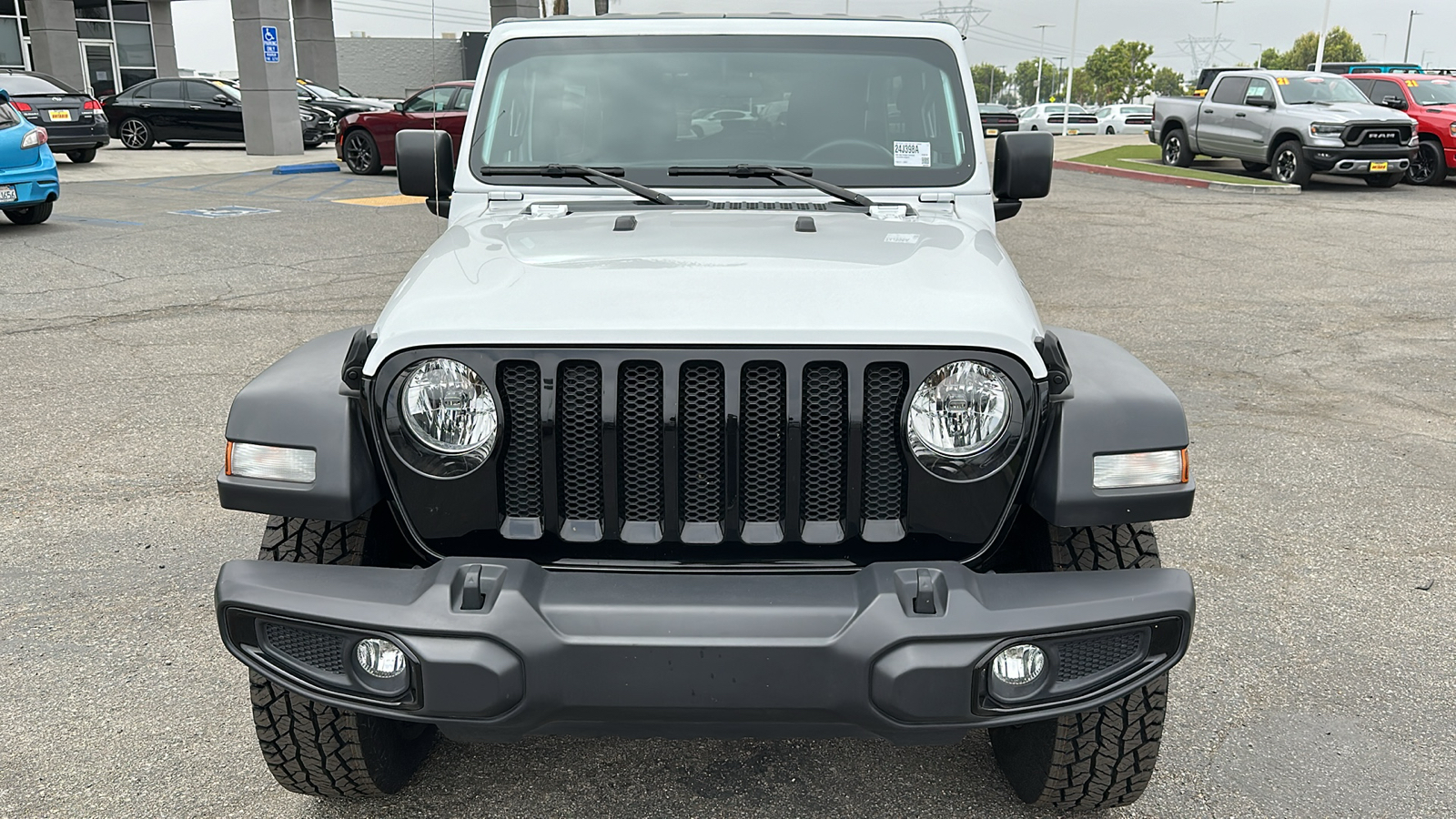 2020 Jeep Wrangler Unlimited Willys 9