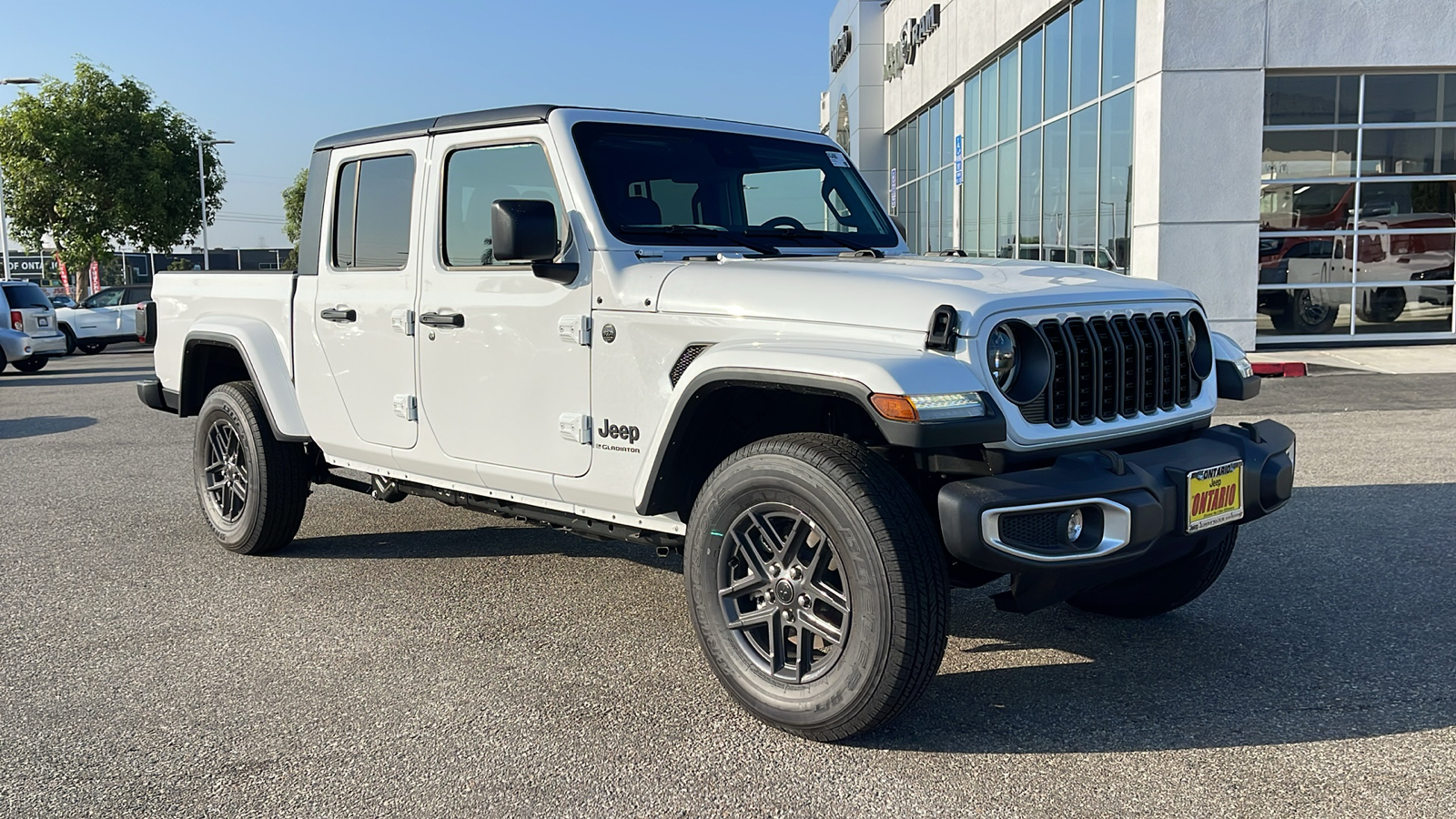 2024 Jeep Gladiator Sport S 1