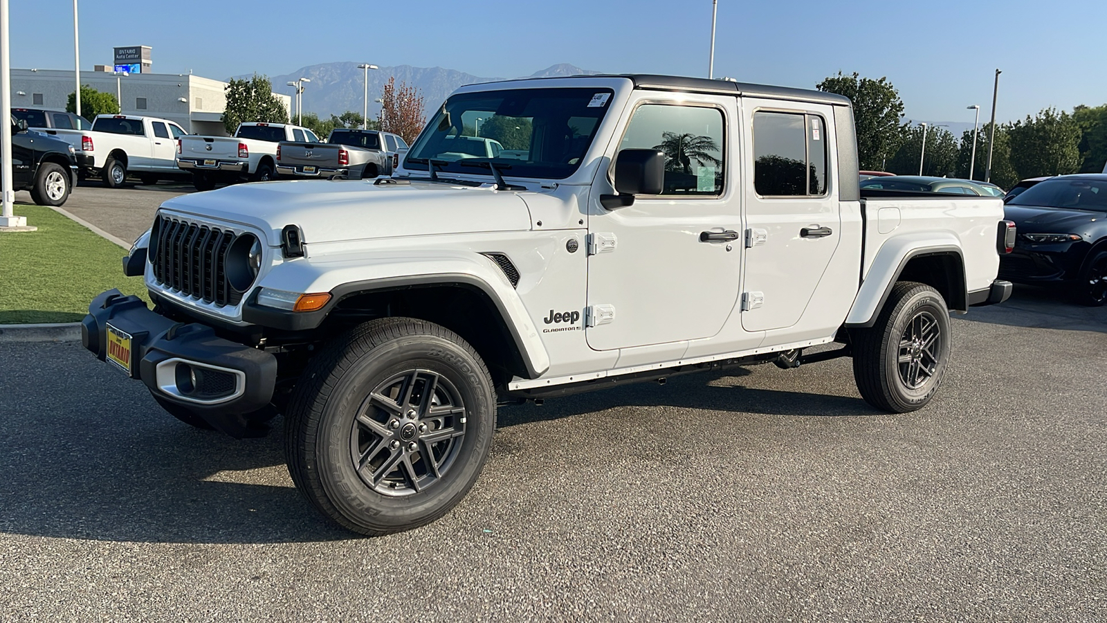 2024 Jeep Gladiator Sport S 7