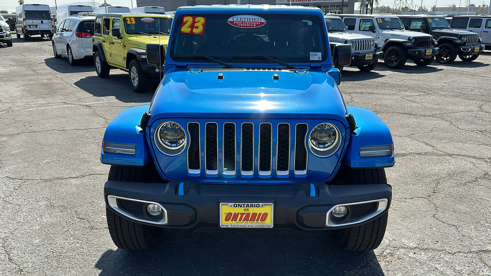 2023 Jeep Wrangler Sahara 4xe 9