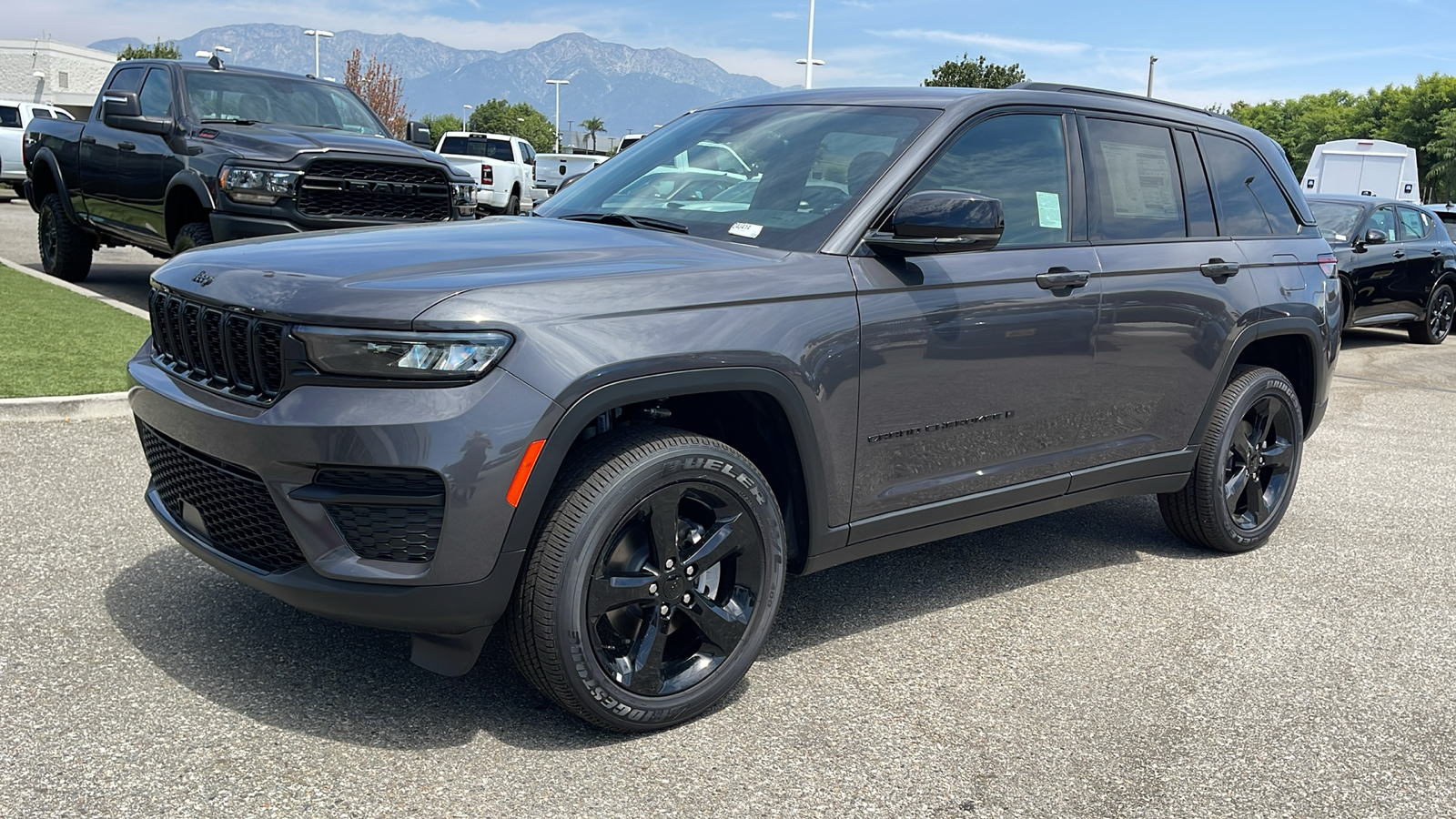 2024 Jeep Grand Cherokee Altitude X 7